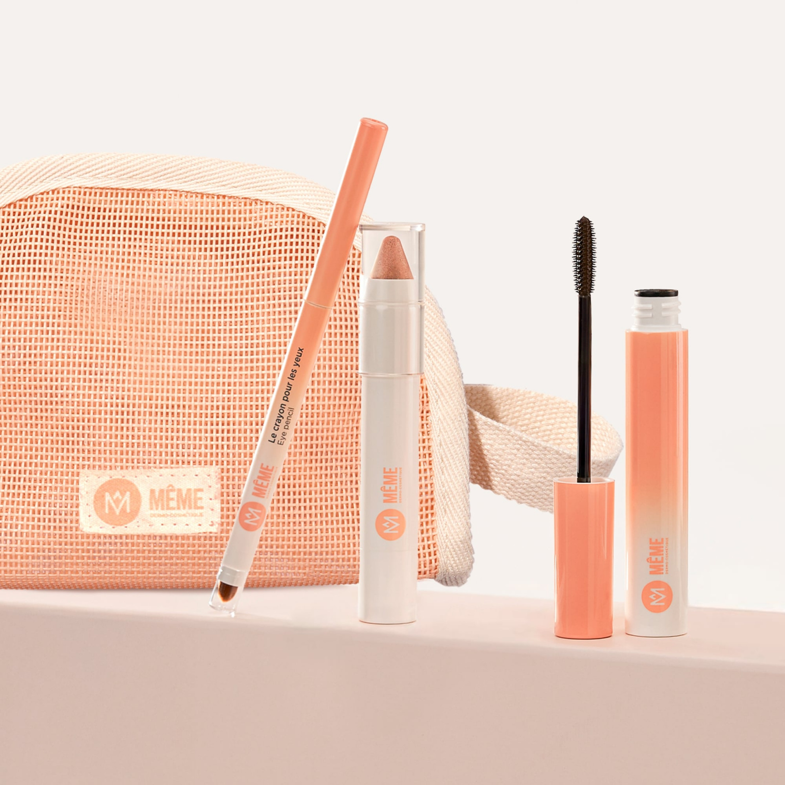 Maquillage yeux naturel - MÊME Cosmetics