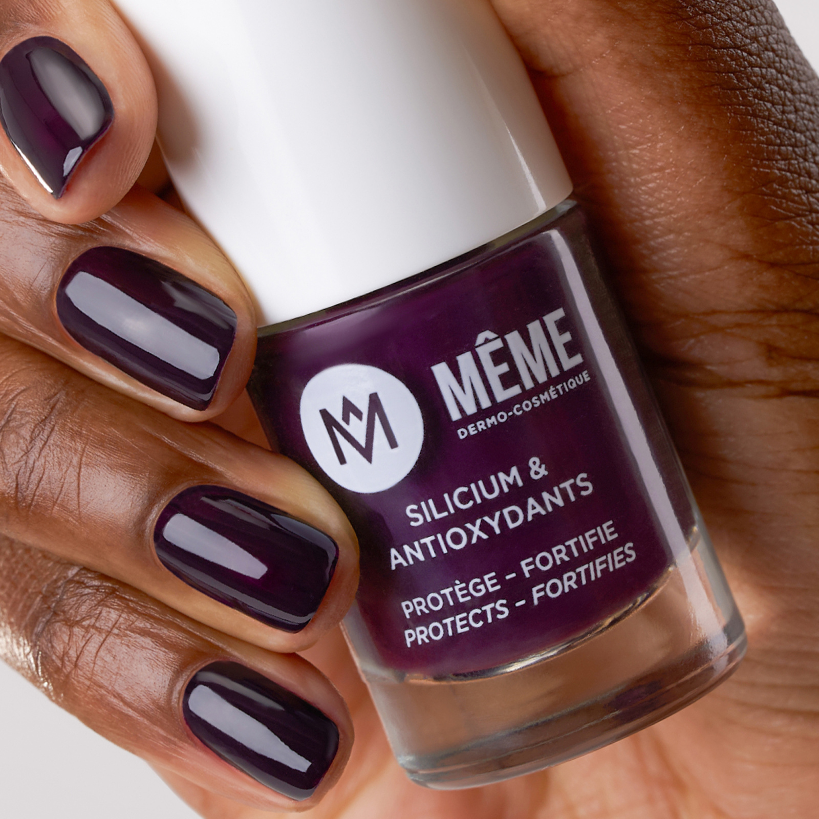 Vernis à ongles aubergine - MÊME Cosmetics