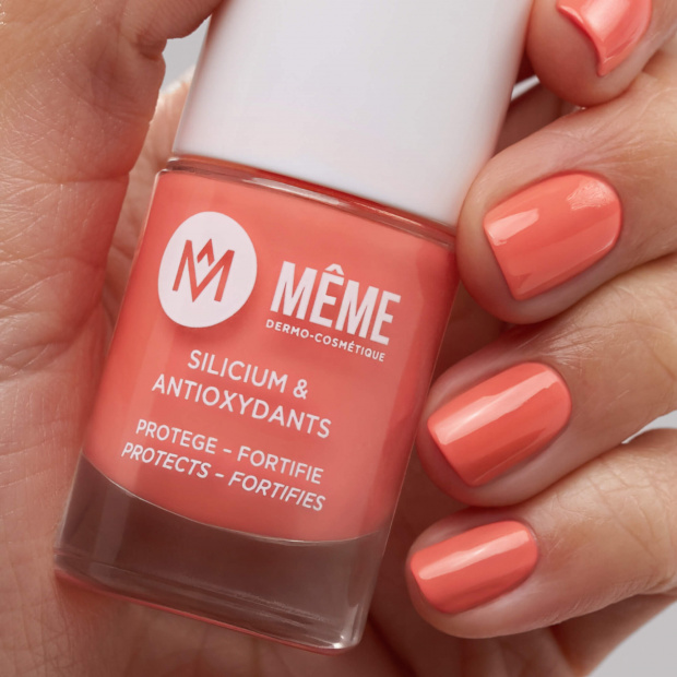 manucure rose orangé silicium - MÊME cosmetics