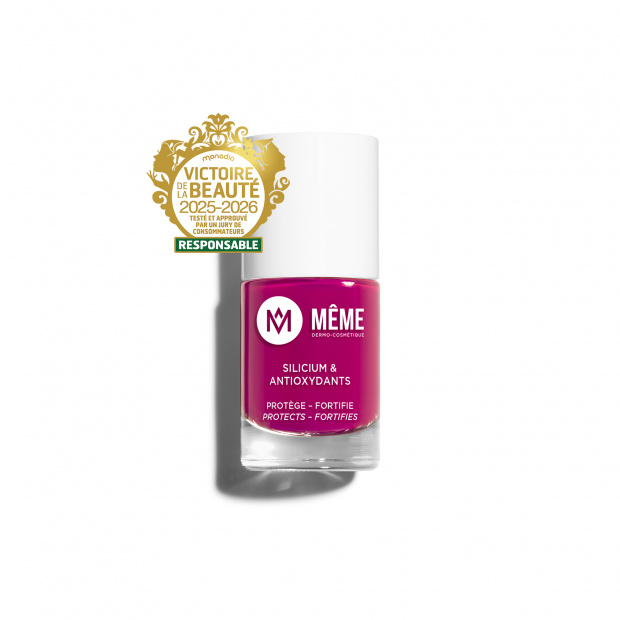 Vernis à ongles rose Fuchsia
- MÊME Cosmetics