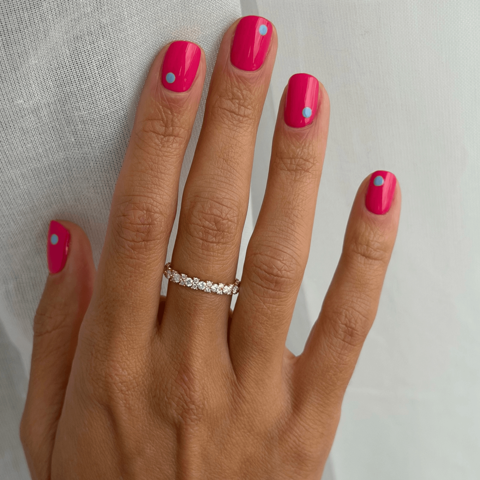 Le vernis à ongles au silicium pivoine - MÊME