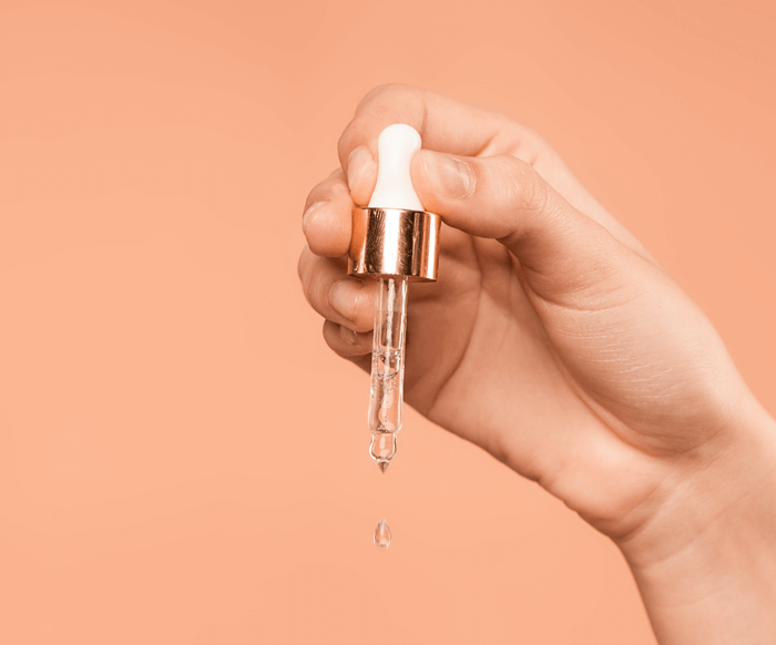 L&rsquo;acide hyaluronique décrypté en 5 bienfaits essentiels pour votre peau