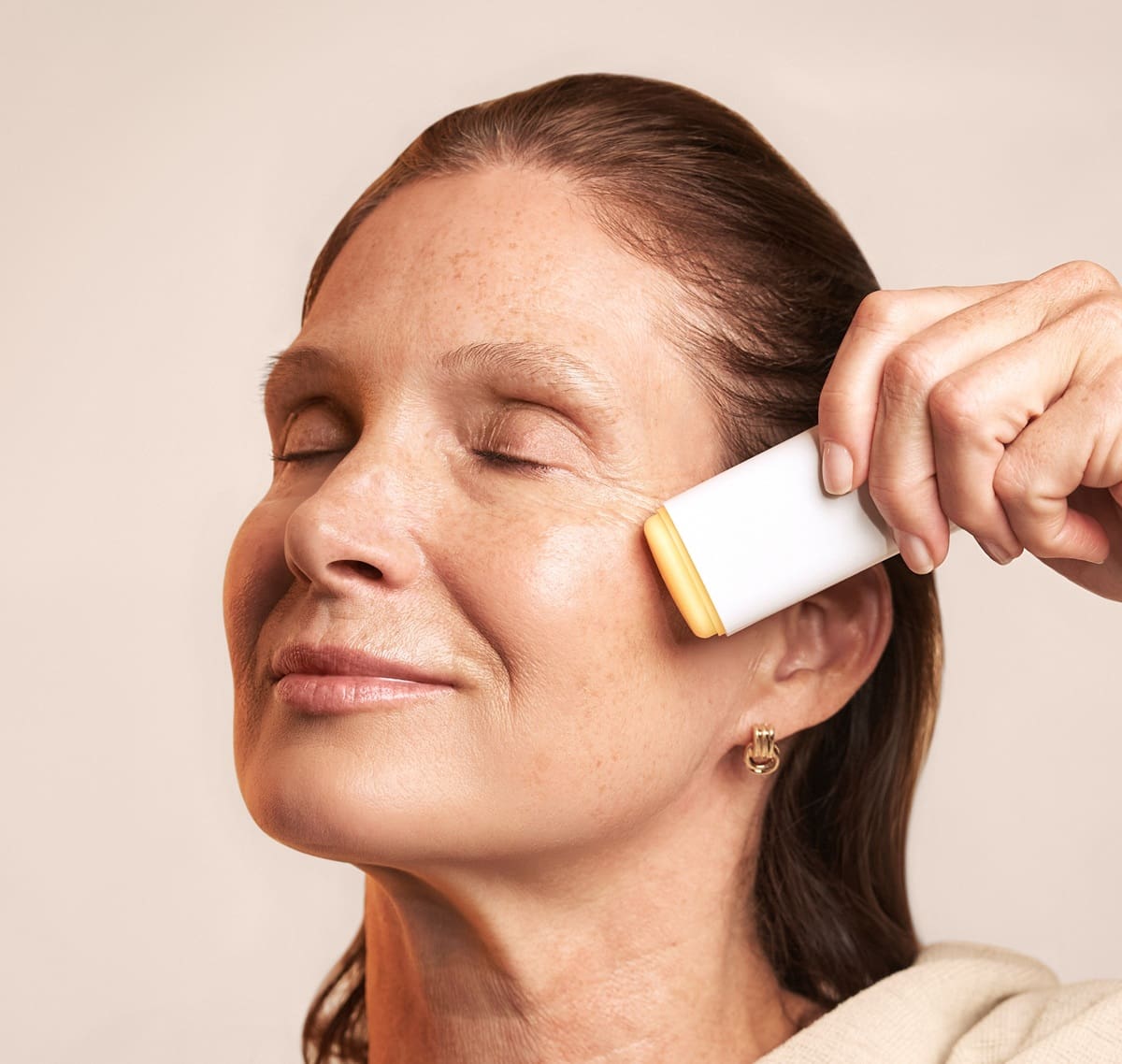 Le Stick SPF50+ très haute protection - MÊME Cosmetics